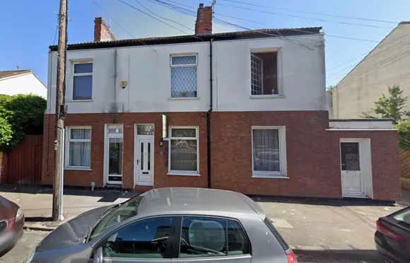 Damp Treatment & Wall Repairs in Hull